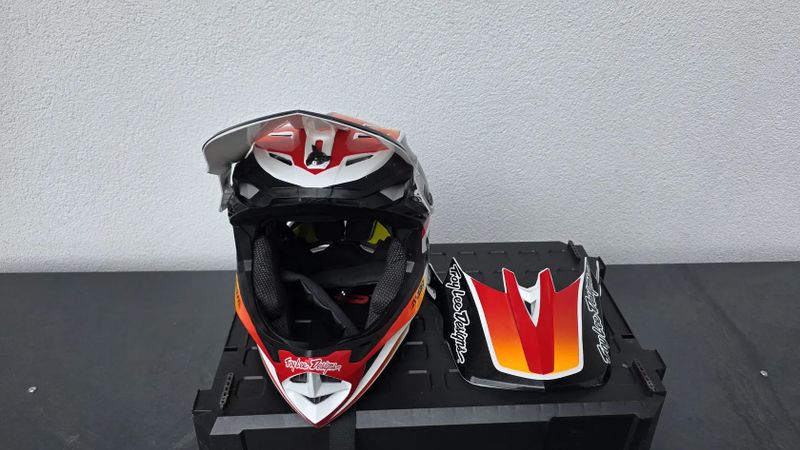 Troylee D4 Velikost xs-s , Troylee stage xs-s
