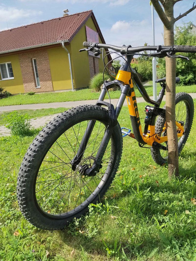 Prodám kolo trek Fuel ex 5. 27.5