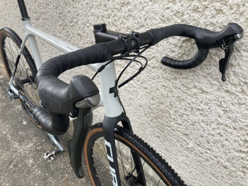 Cube cross race