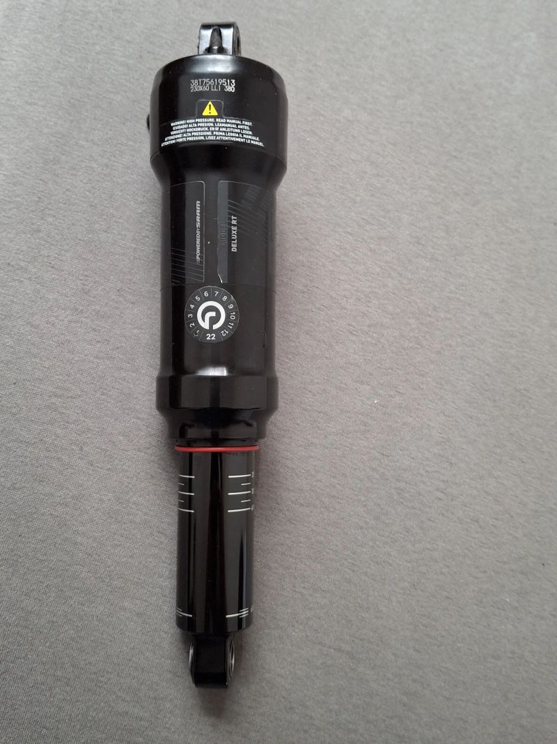 Tlumič RockShox Deluxe RT 230x60