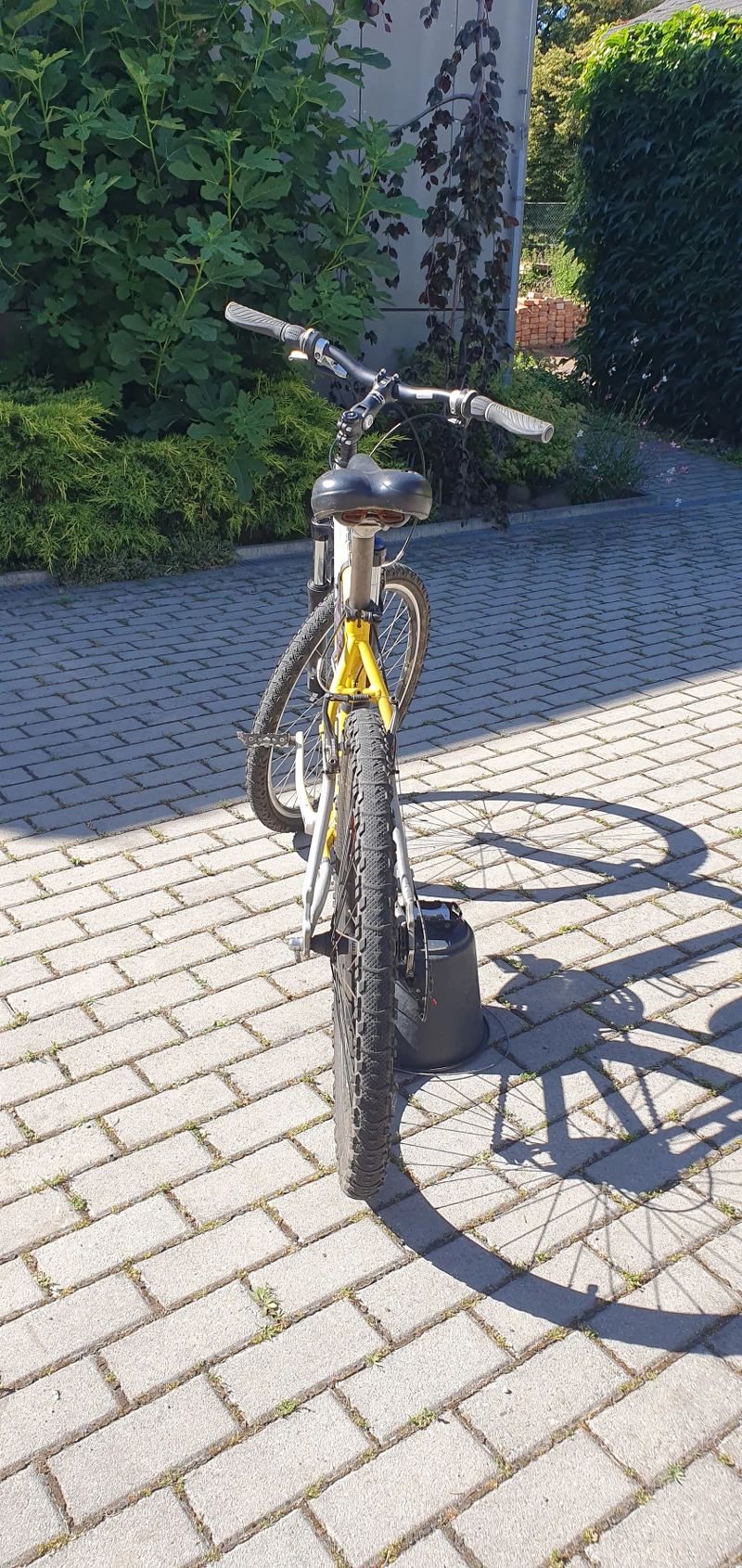 Horské kolo Spyder 26", vel. S, žluté