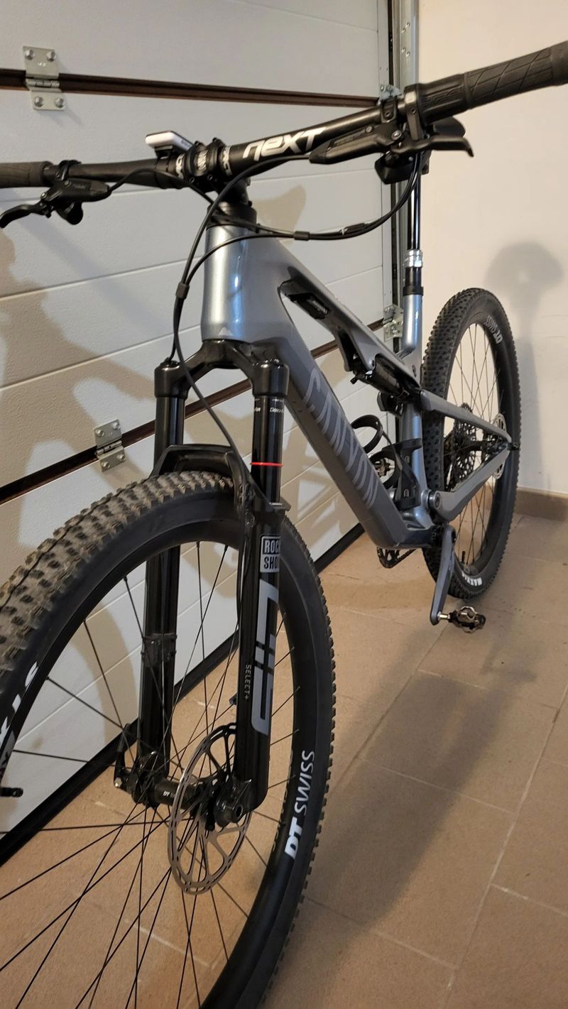 Canyon Lux Trail CF 9 