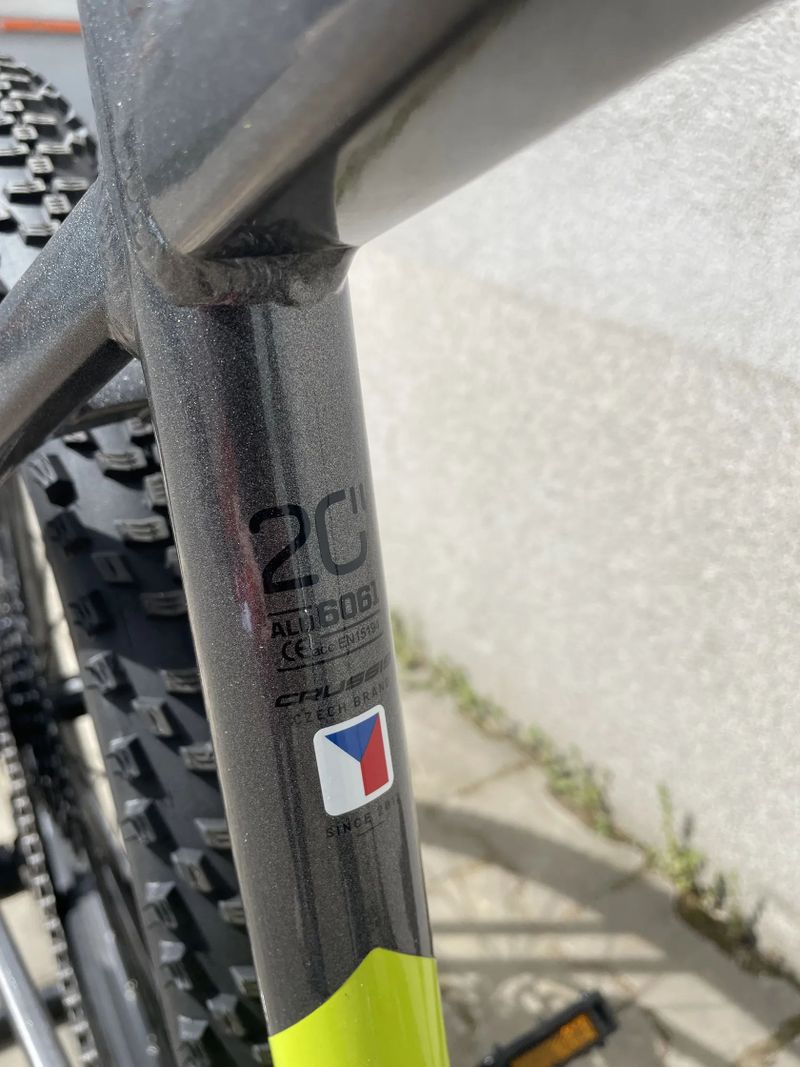 Nové elektrokolo CRUSSIS E-LARGO 9.10 velikost 20”