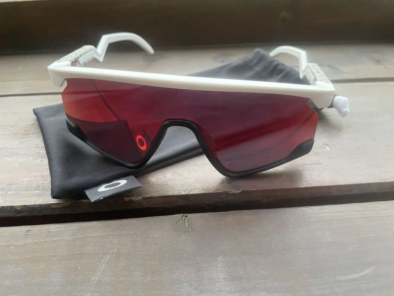 Oakley BXTR Prizm Road