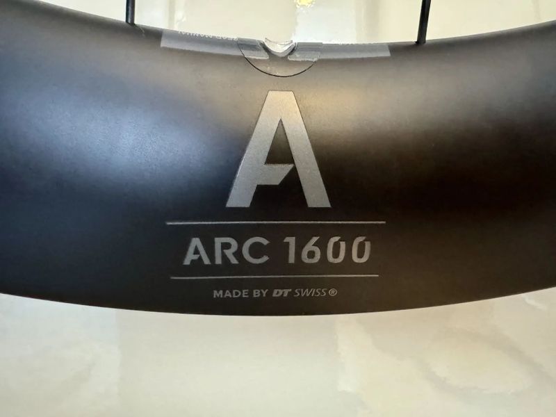 DT SWISS ARC1600 DICUT SPLINE 65 - NOVÉ