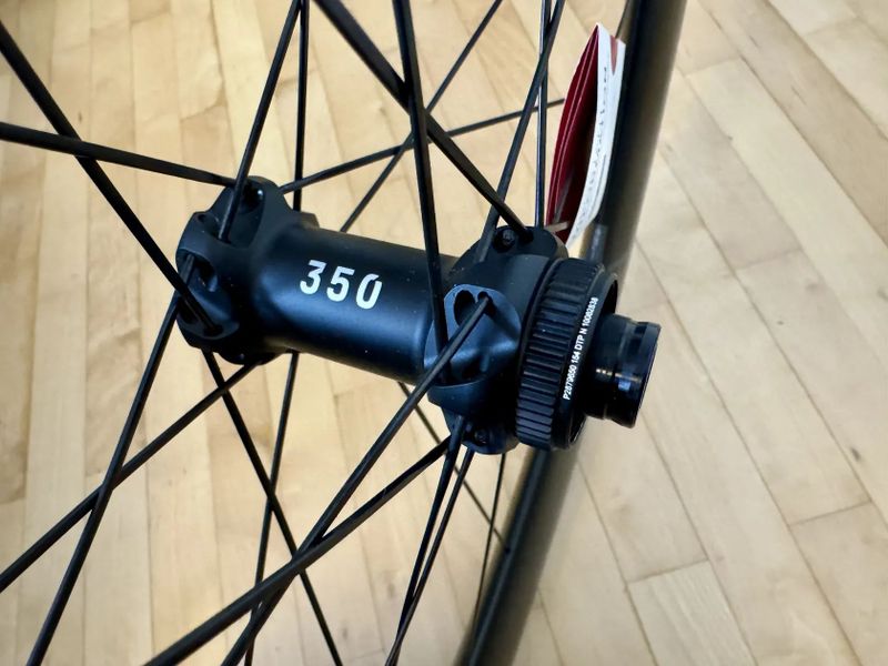 DT SWISS ARC1600 DICUT SPLINE 65 - NOVÉ
