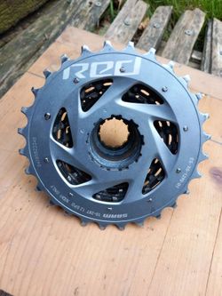 Prodám lehce jetou kazetu Sram D1 XG-1290 12s 10-28