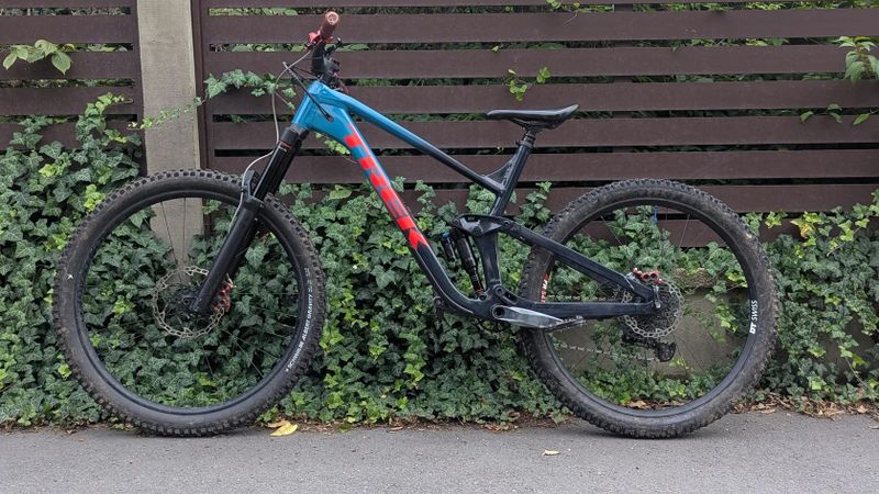 Trek Slash 8 Vel. Xl