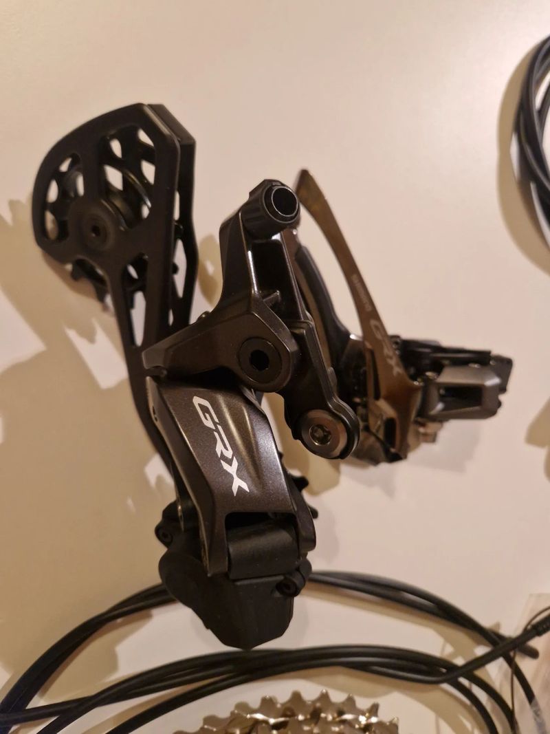 Sada Shimano GRX 820 2x12 - nová