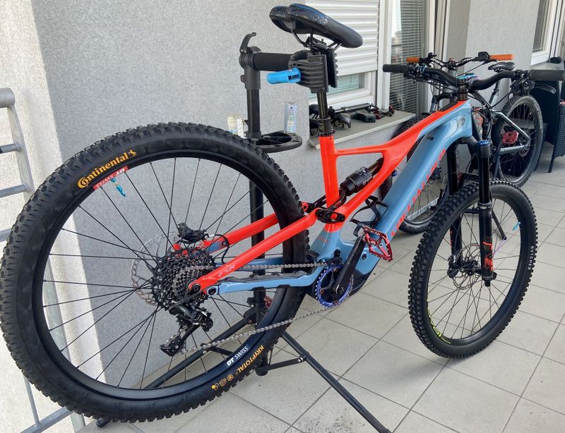 Prodám Specialized Turbo Levo Carbon