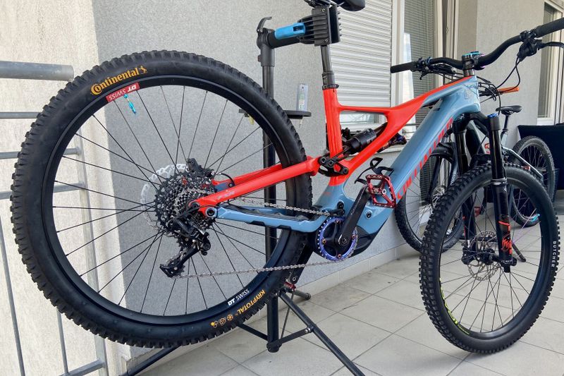 Prodám Specialized Turbo Levo Carbon