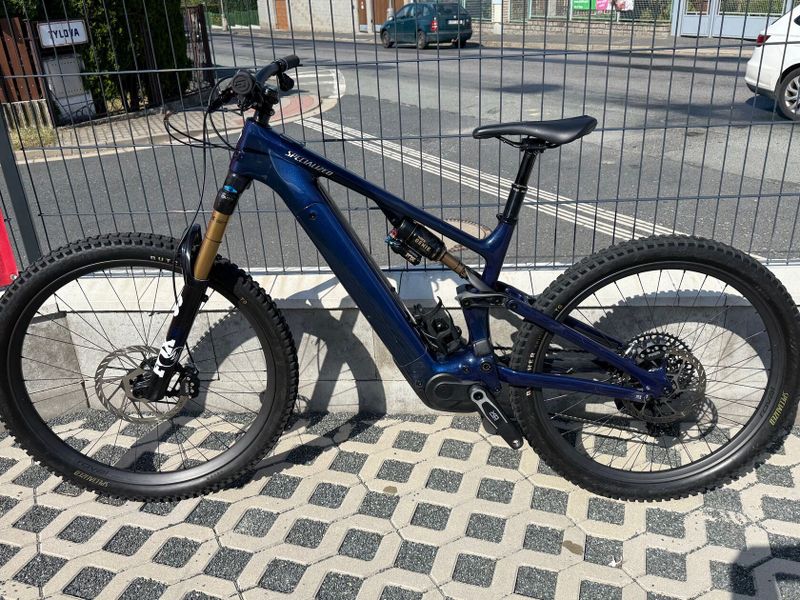 Specialized Levo Pro gen 4 velikost S4/L nájezd 800Km pěkný stav možný odpočet DPH na firmu