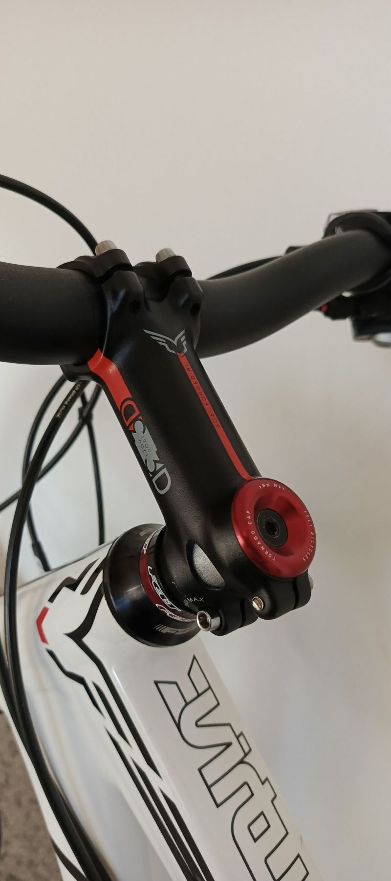 Felt Virtue Expert - L -26