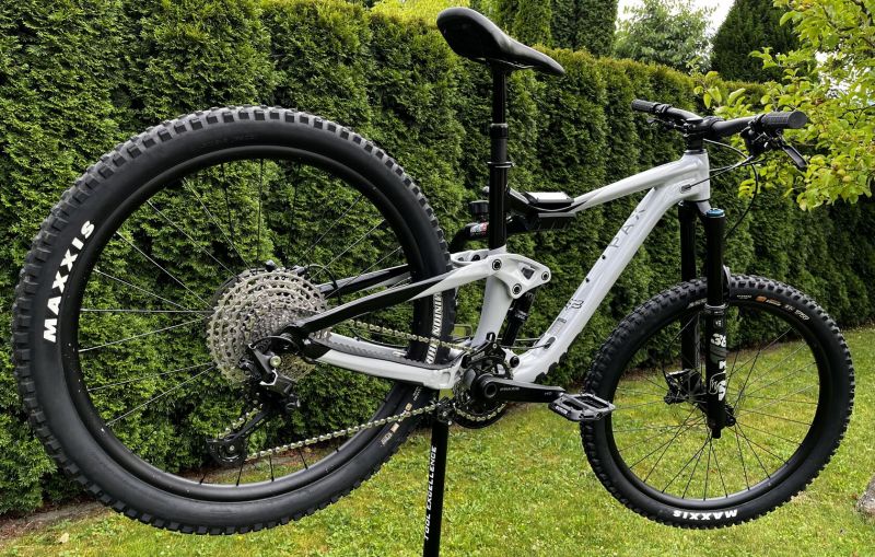 Giant trance x3 