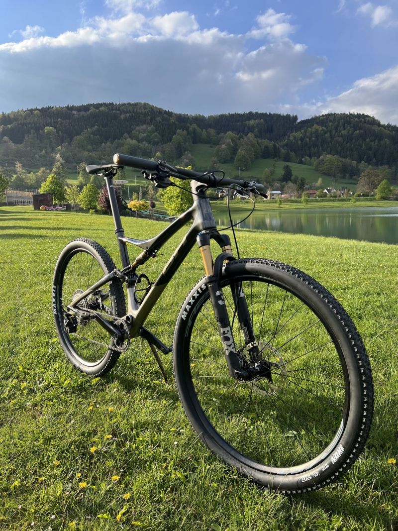 BH LYNX RACE 8.5 vel. L