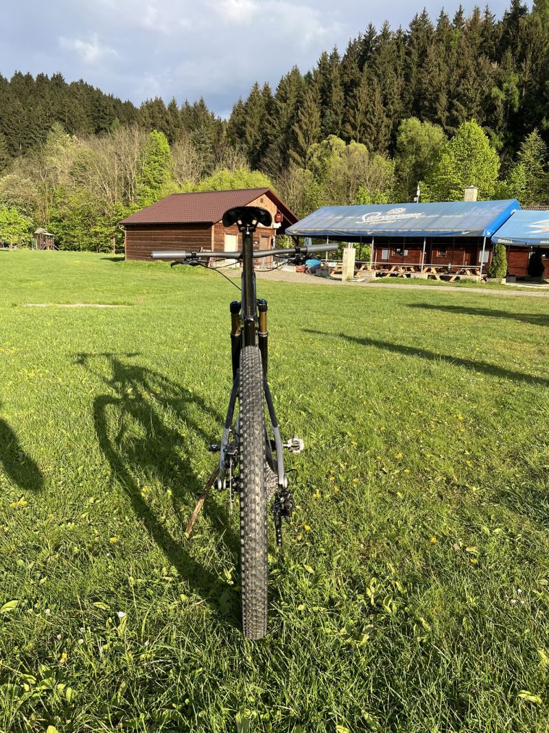 BH LYNX RACE 8.5 vel. L