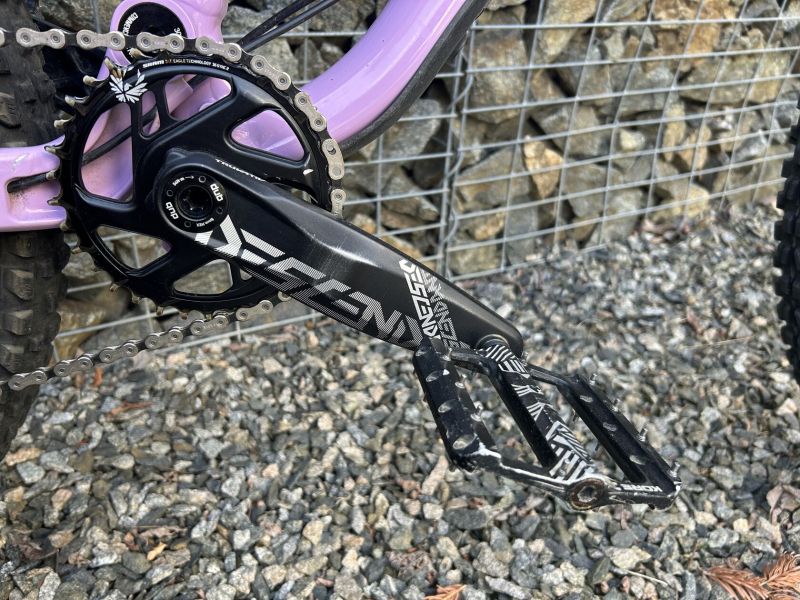 Custom build Commencal Clash