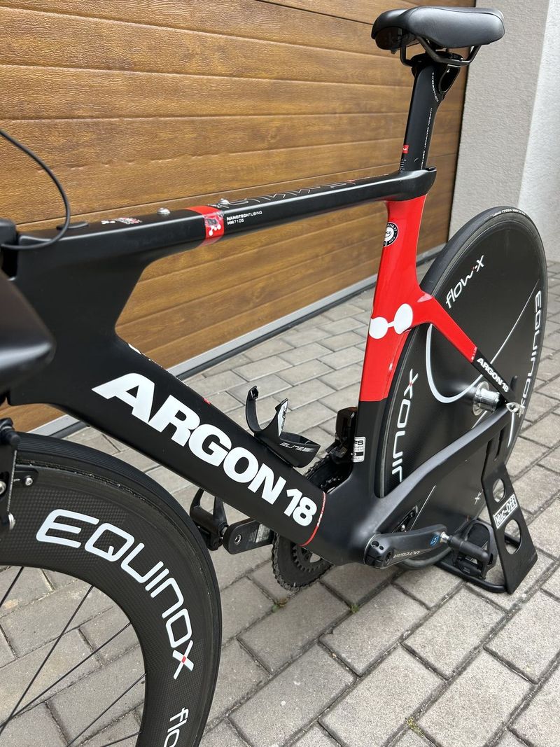 Prodám časovkářské kolo Argon18