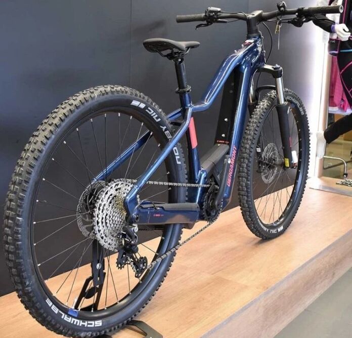 Bergamont E-Revox Premium Sport FMN, Bosch 750Wh, dámské horské elektrokolo