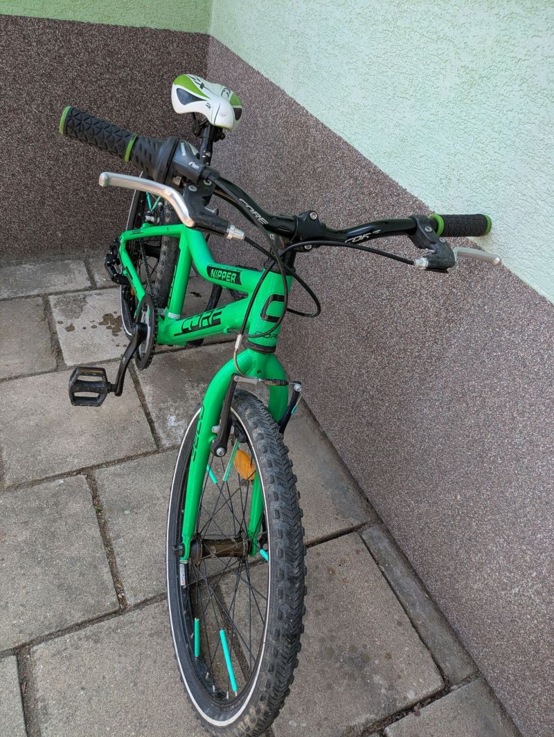 Lehké dětské kolo Core Nipper 20"