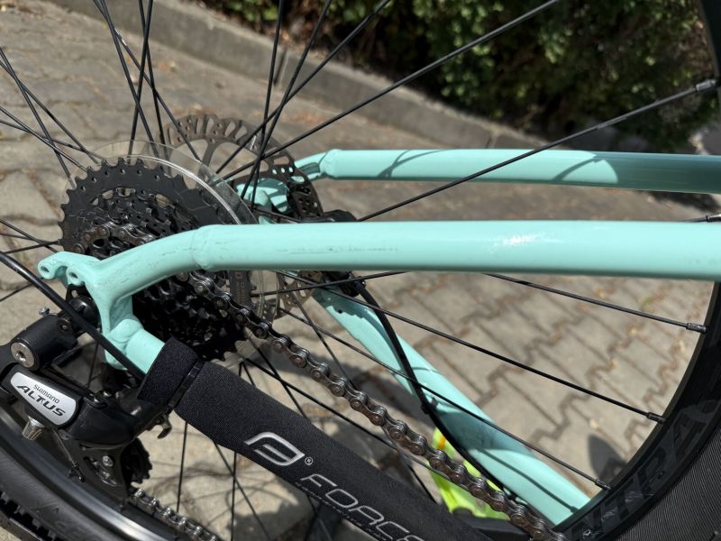 Prodám dámské horské kolo Trek Marlin 6 WSD (2020)