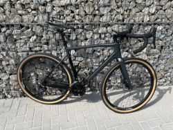 Gravel karbon