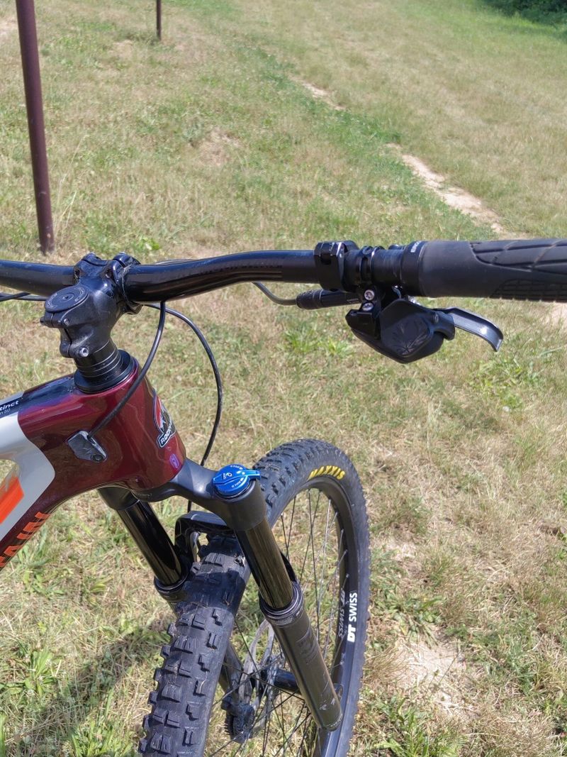 ROCKY MOUNTAIN Instinct Carbon 50