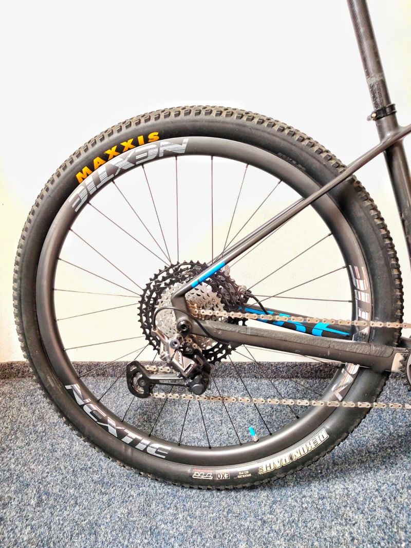 ***DOVOZ PO ČR!*** MTB MONDRAKER PODIUM-XTR, NEXTIE KARBON.KOLA, FOX VIDLICE-170-185cm-PC=229.000,-