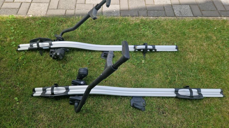 Thule nosice kol - 2 kusy