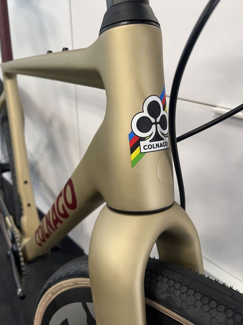 COLNAGO gravel G3x zlatá- velikost 520 - SRAM AXS 1x12