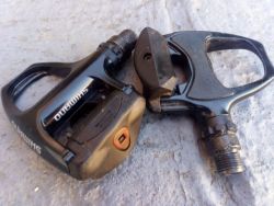 pedály shimano