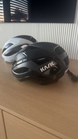 Helma značky Kask