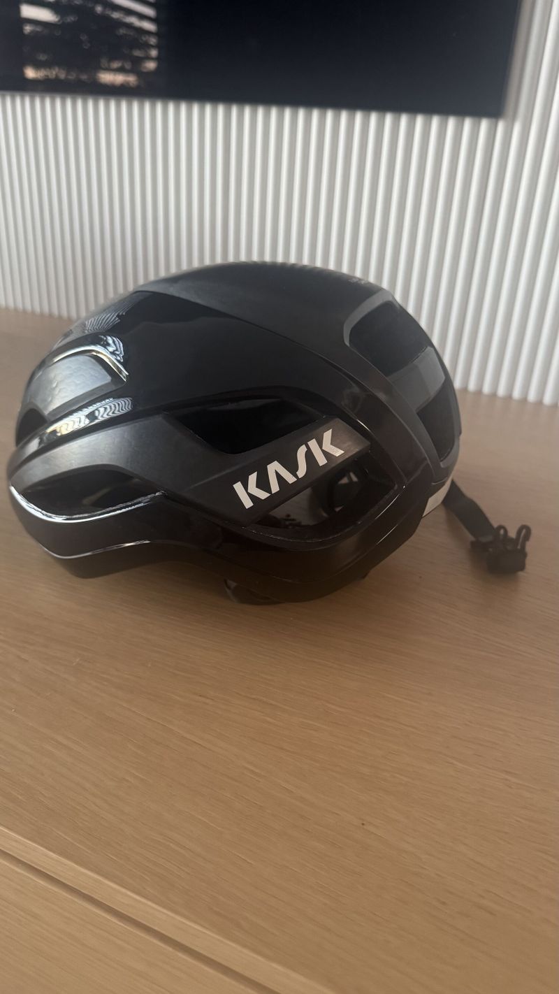 Helma značky Kask