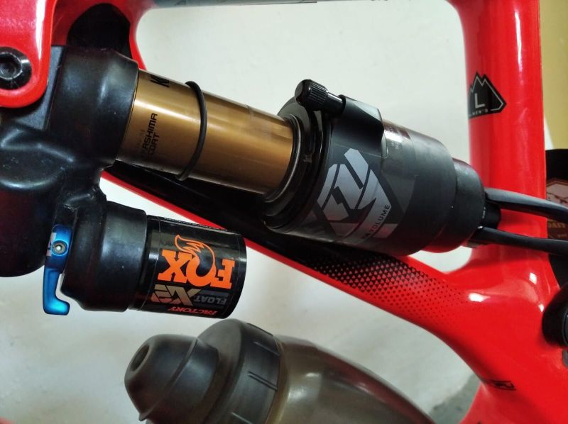 Specialized Levo Comp Carbon velikost L