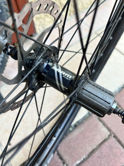 Zapletená kola Mavic/SRAM 29