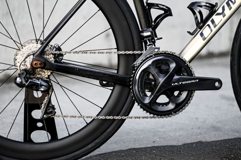 Olympia Leader Disc, Shimano Di2