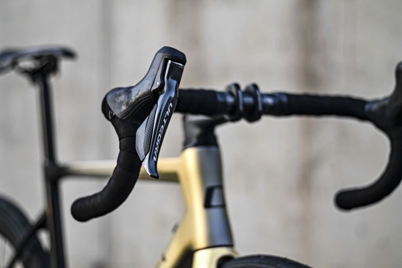 Olympia Leader Disc, Shimano Di2