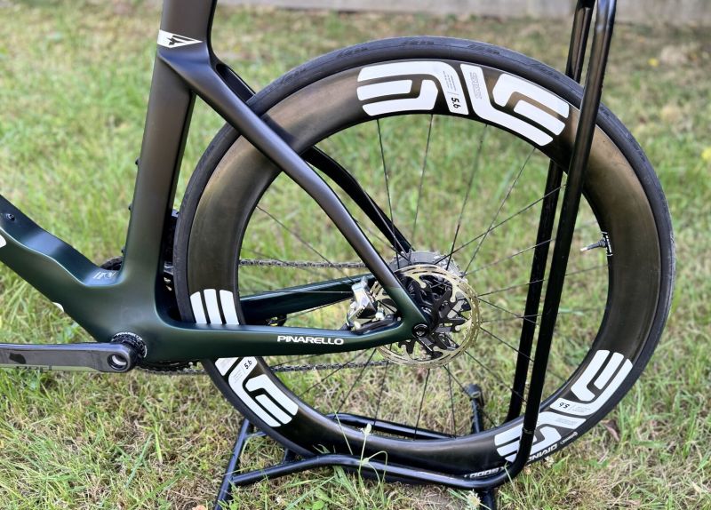 Pinarello Dogma F, Enve, Sram Red, vel. 59,5