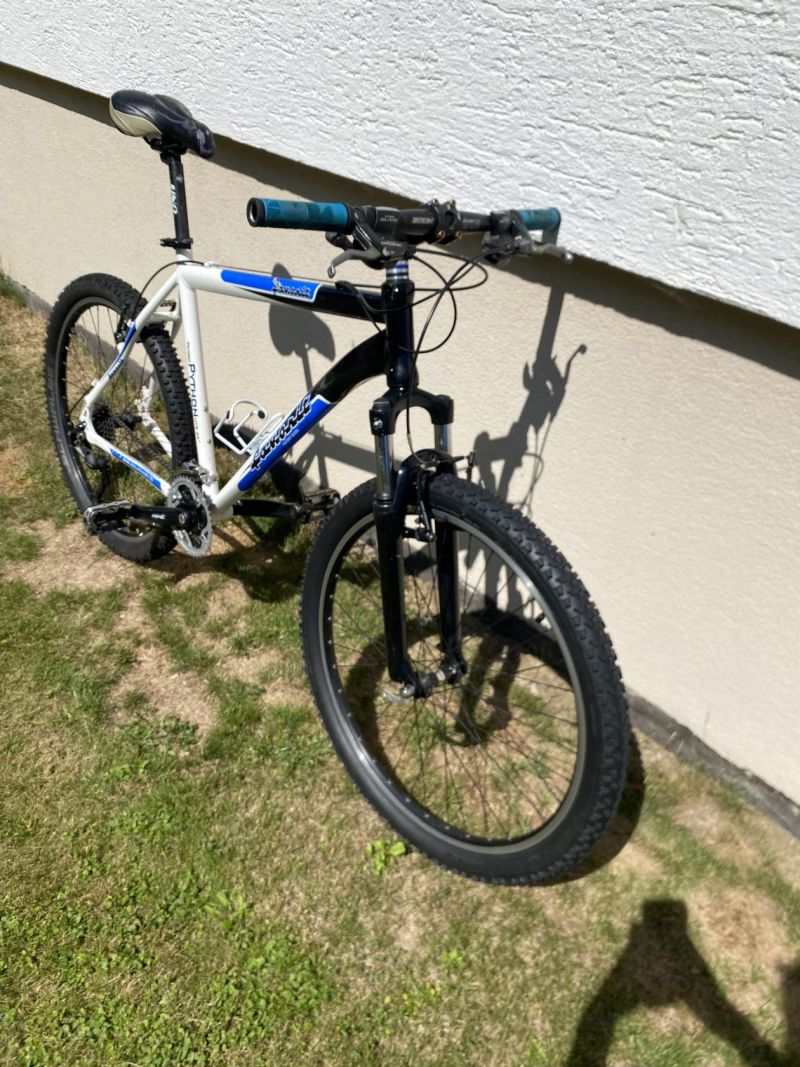 Horské kolo Favorit 