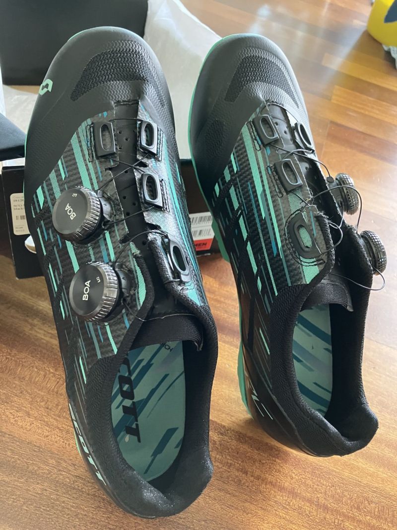 TÉMĚŘ NOVÉ Tretry SCOTT MTB RC SL SUPERSONIC EDITION