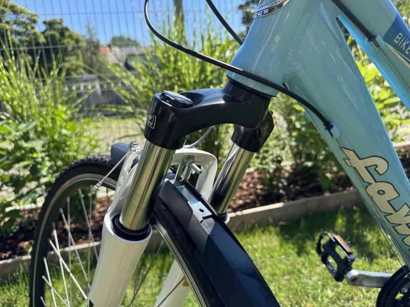 Dámské kolo Favorit Dynamic SX