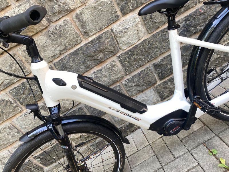 Elektrokolo lapierre Urban ( bosch performance.cx )2022