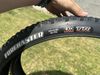 2x Maxxis forekaster najeto 20km