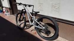 Scott Ransom 600 (velikost kol 26)