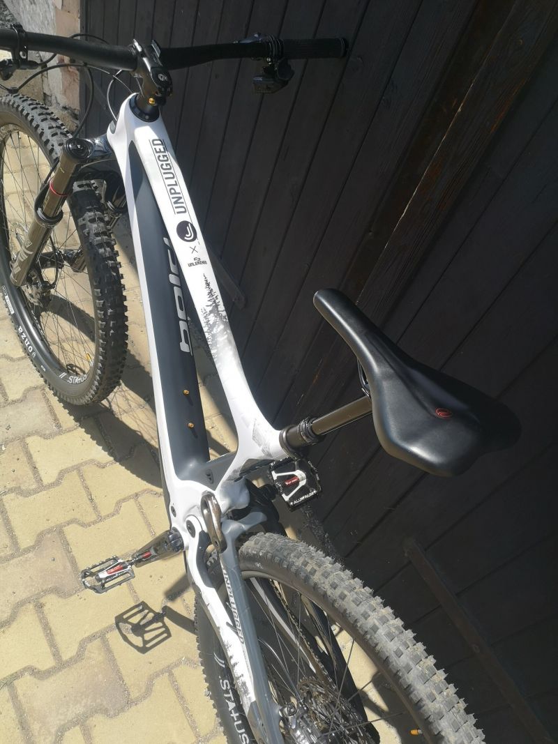Bold Unplugged V1 (Scott) 