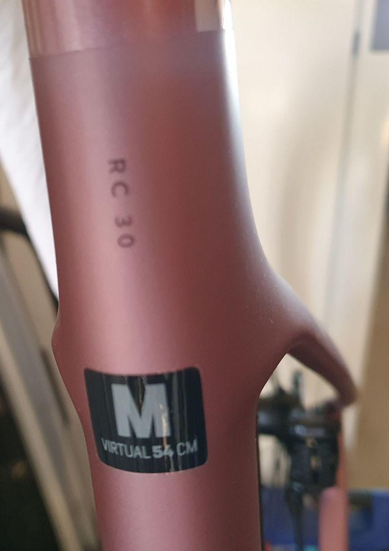 SCOTT ADDICT RC 30 vel.M modelový rok 2025 KOUPENO NOVÉ V ČR v záruce výrobce do 05/2027