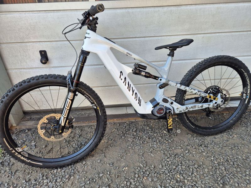 Canyon Strive CFR 