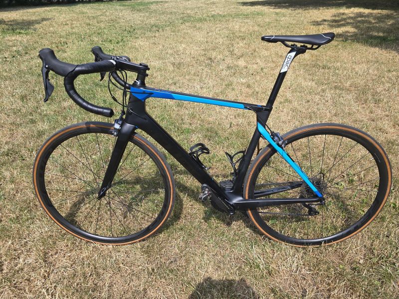 Cube Agree C:62 Ultegra + karbonová kola FFWD – vel. 56