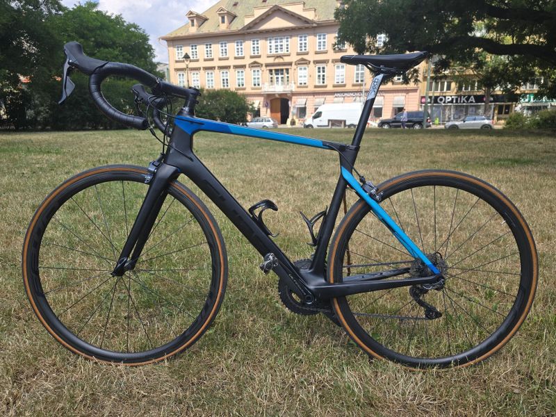Cube Agree C:62 Ultegra + karbonová kola FFWD – vel. 56