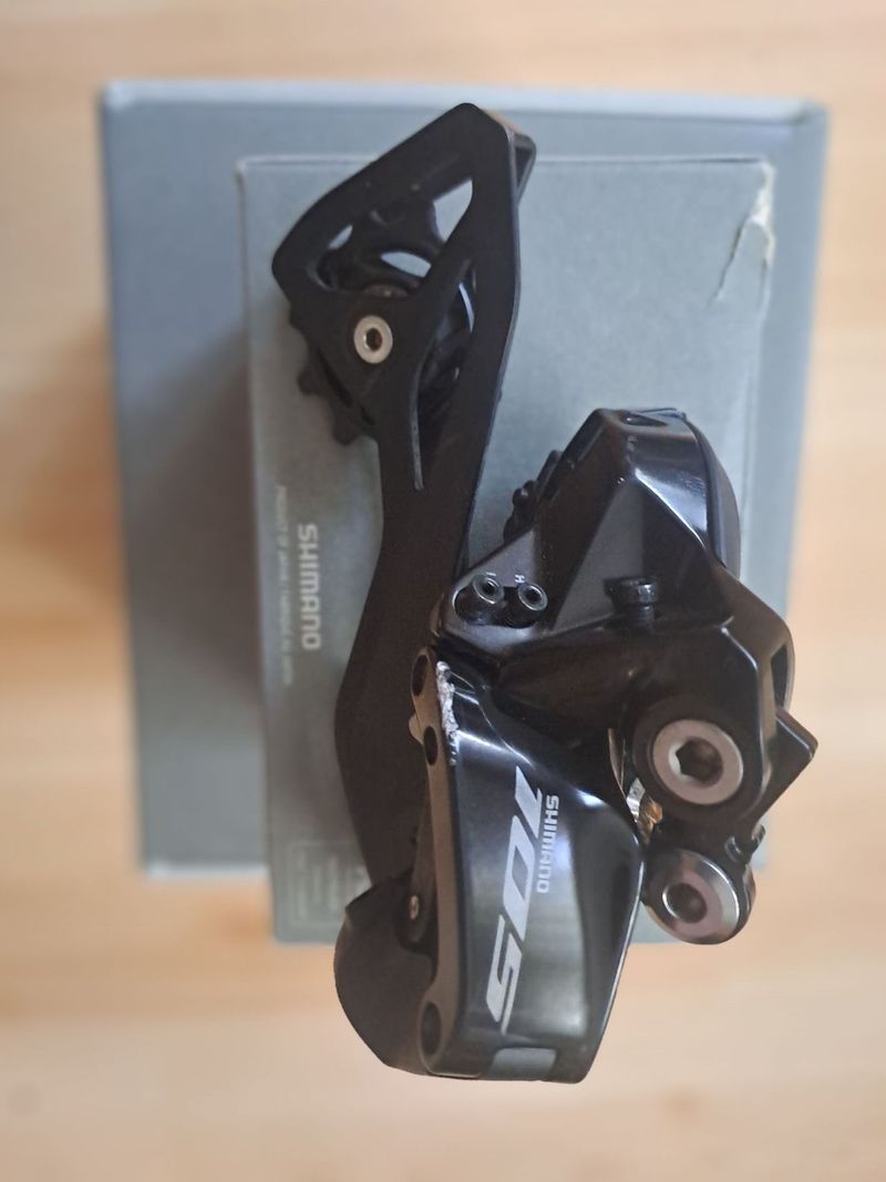 Přehazovačka SHIMANO 105 RDR7150 12ti Di2